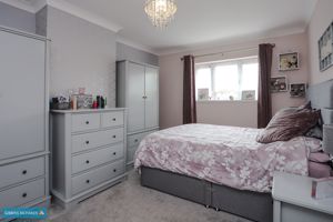 Bedroom- click for photo gallery